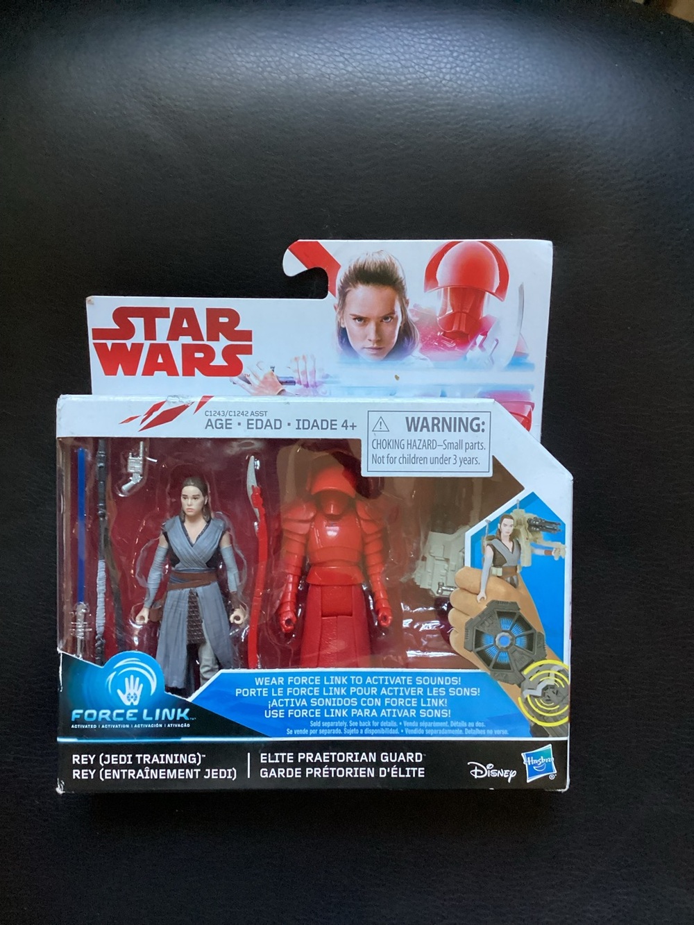 Hasbro Star Wars Rey Jedi Training & Elite Praetorian Action Figure Force Link